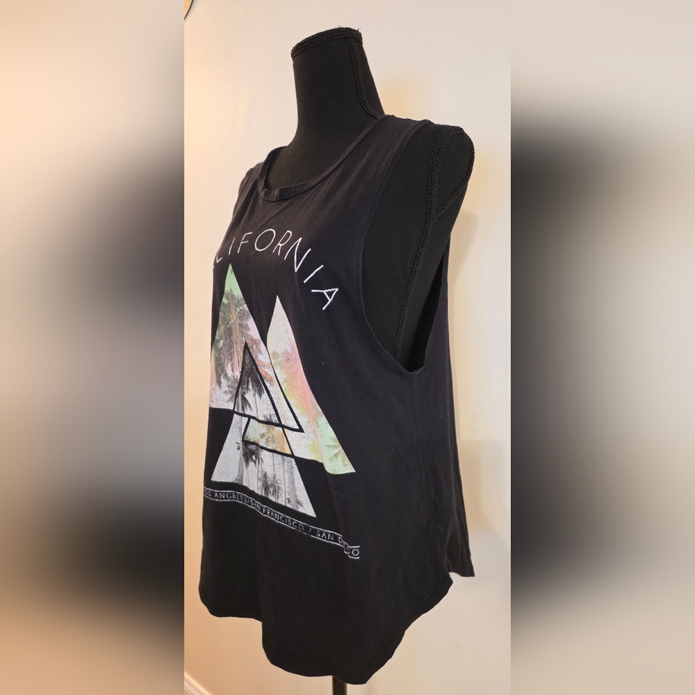 One Clothing Los Angeles Black‎ Graphic Muscle Tank Tee w/Cali Print (Size M) - Picture 5 of 11